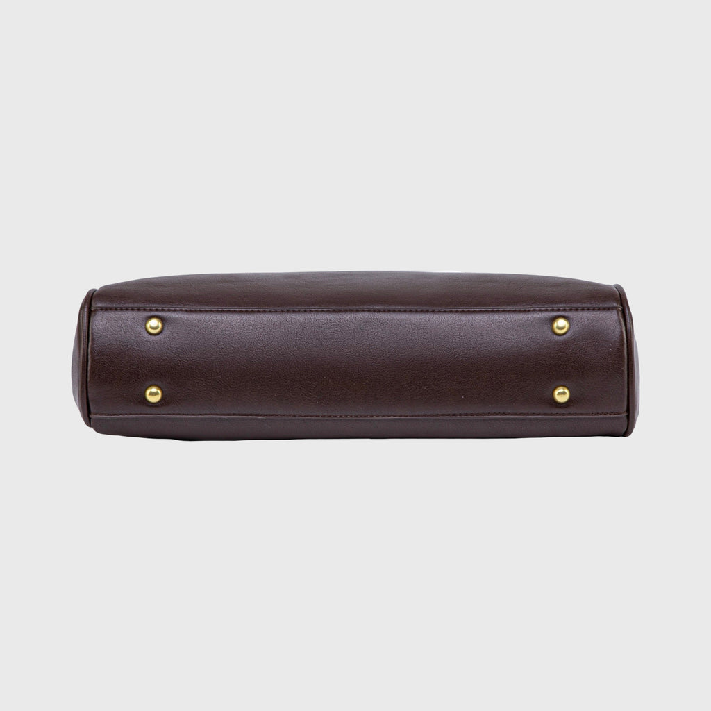 Ciara Essential