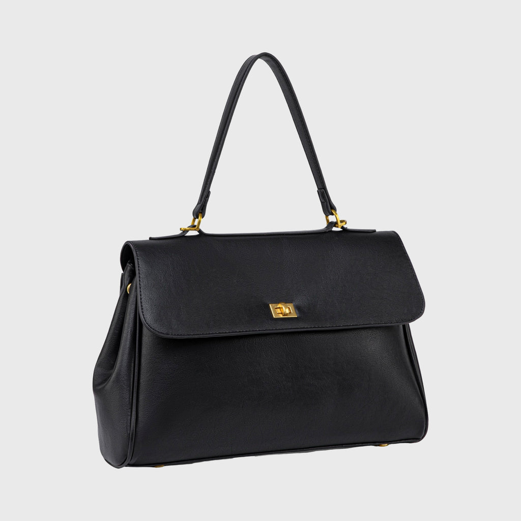 Ciara Essential