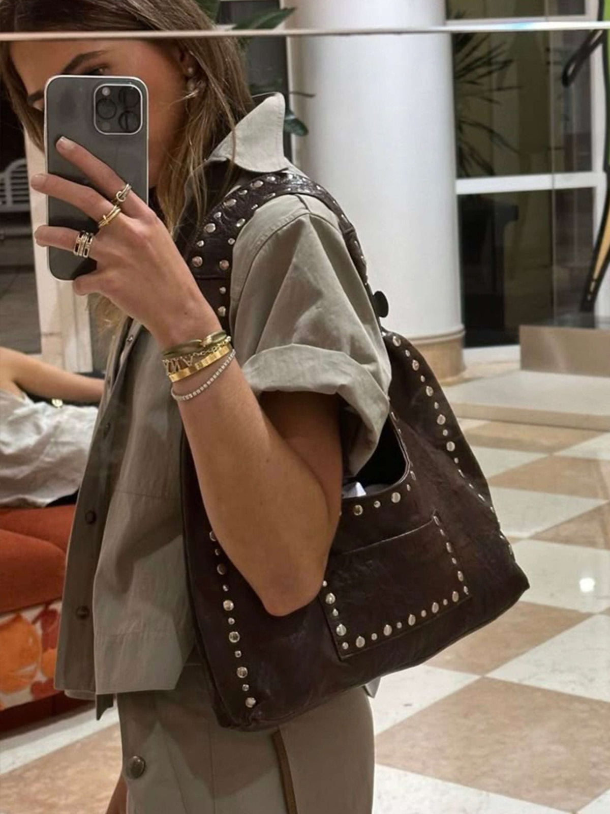 Stefani Studded Tote Tas
